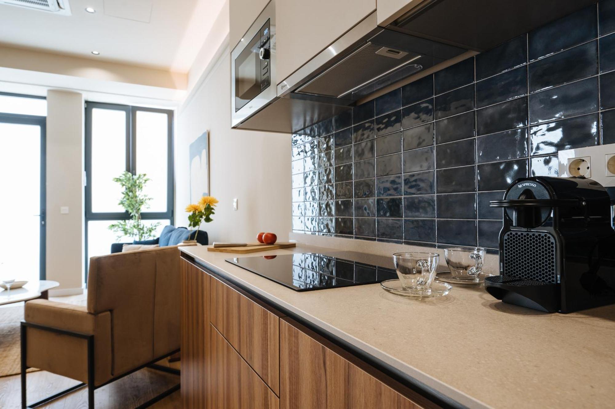 New Hostly Alameda Apartments เซบีญา ภายนอก รูปภาพ